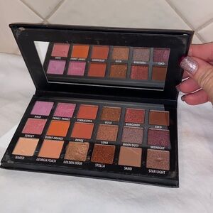 KAB Cosmetics eyeshadow palette day + night